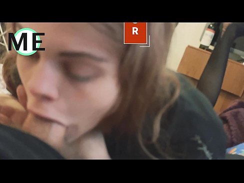 ❤️ Пишка в гърлото, скъсан чорапогащник и скъсани токчета ☑ Супер порно в bg.tvmarket.top ️❤