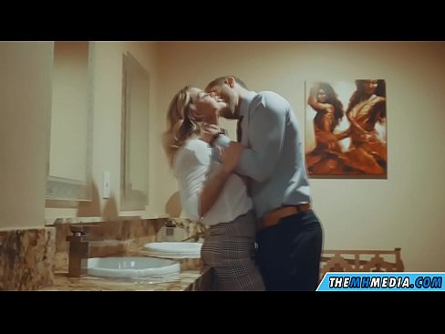 ❤️ Когато наедряла блондинка ви съблазни в обществена тоалетна ☑ Супер порно в bg.tvmarket.top ️❤